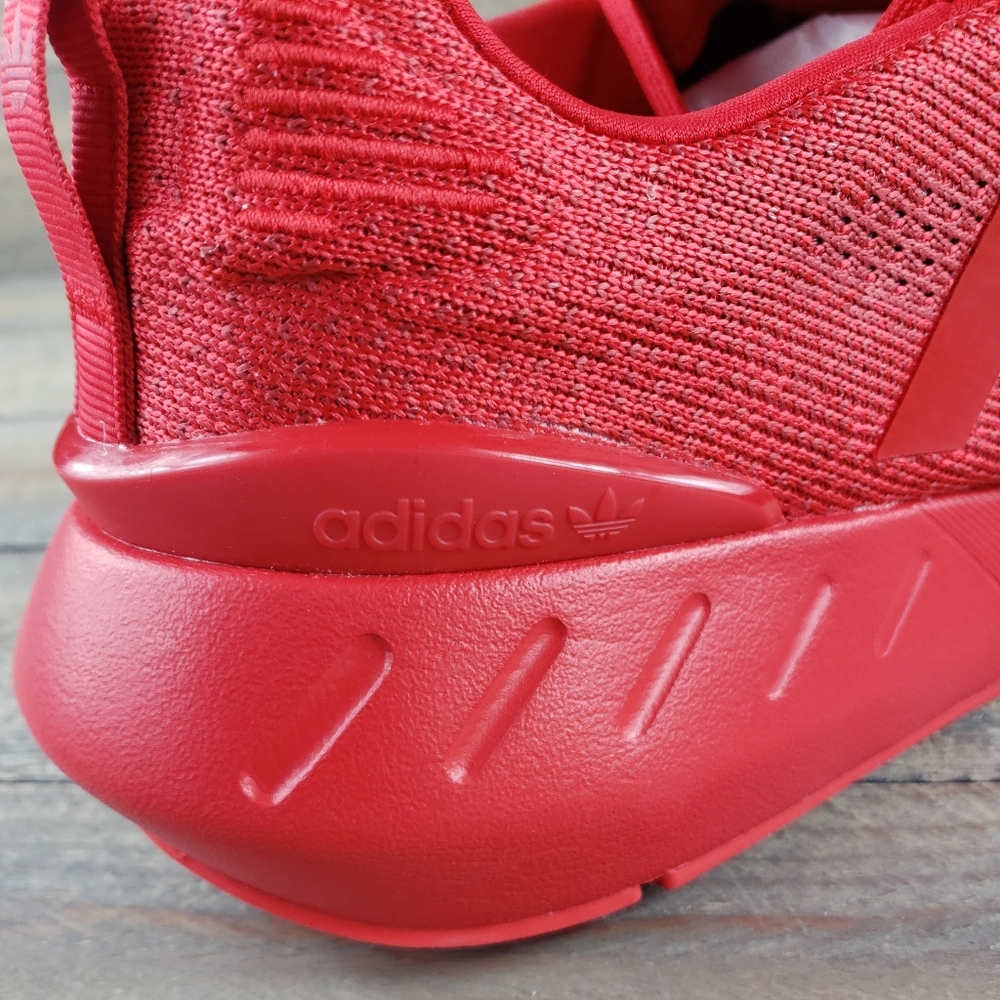 adidas Swift Run 22 Men's Running Shoes Vivid Red/Atered Amber - Picture 7 of 11